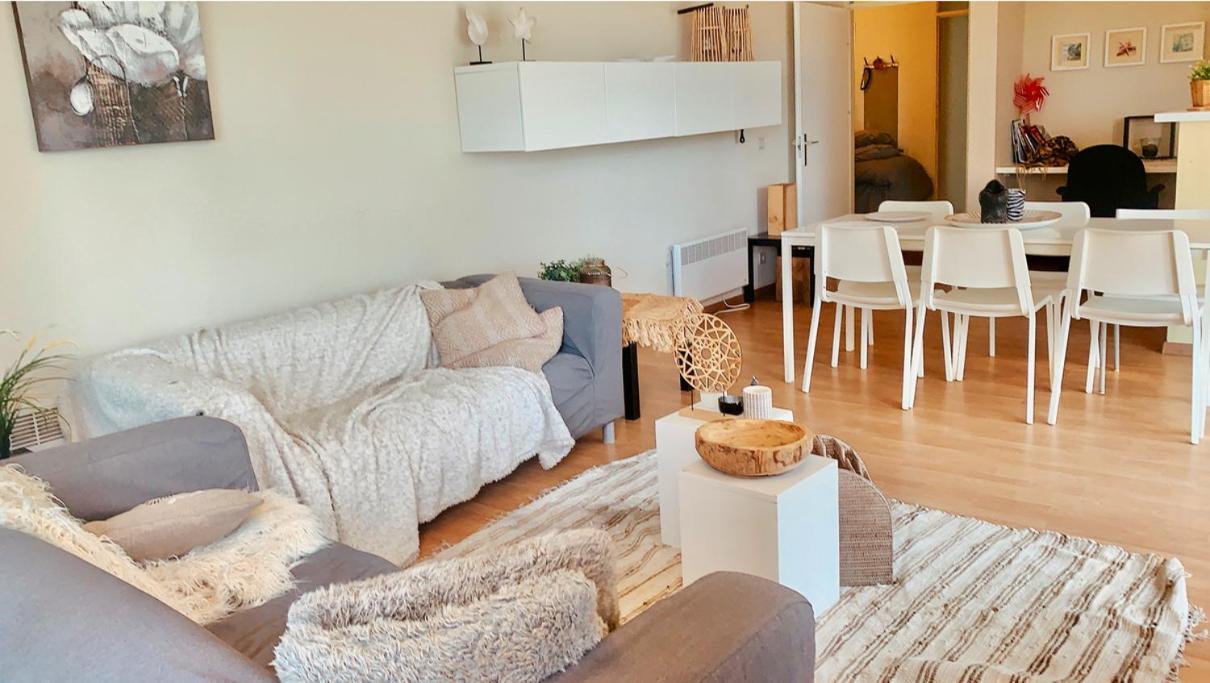 Ruim, Lichtrijk Appartement Met Groot Terras Uitstekend Gelegen In De Panne Exterior photo