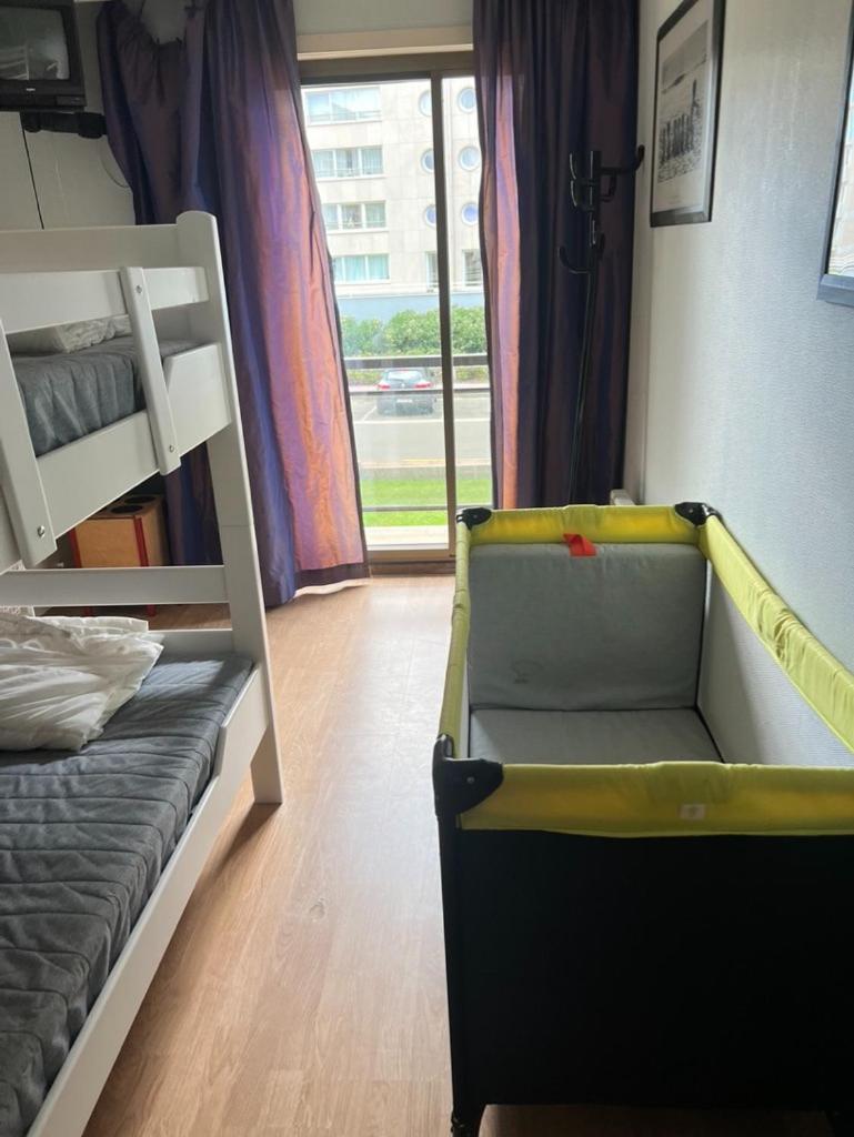 Ruim, Lichtrijk Appartement Met Groot Terras Uitstekend Gelegen In De Panne Exterior photo