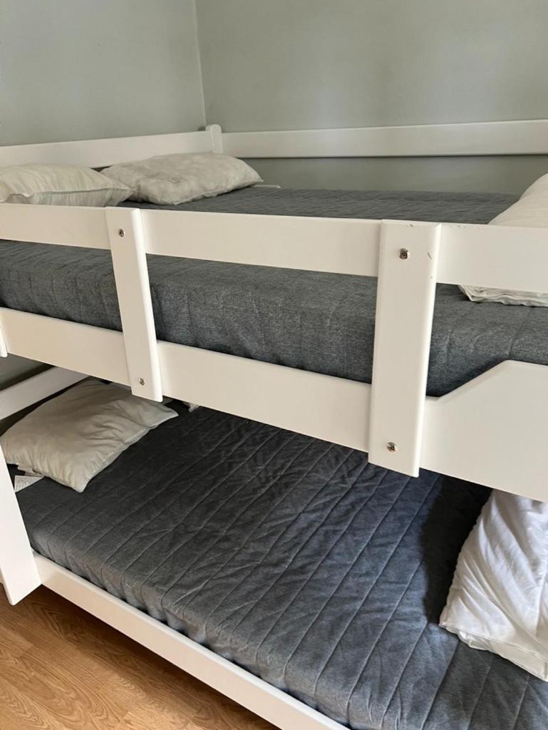 Ruim, Lichtrijk Appartement Met Groot Terras Uitstekend Gelegen In De Panne Exterior photo
